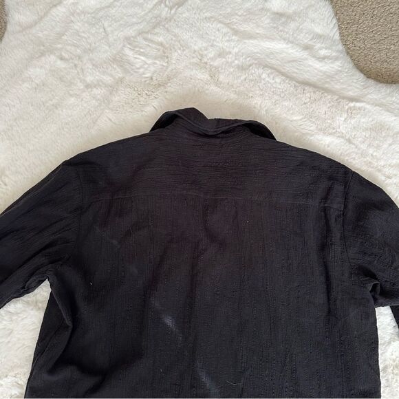 H&M black slouchy button-down - Picture 16 of 16